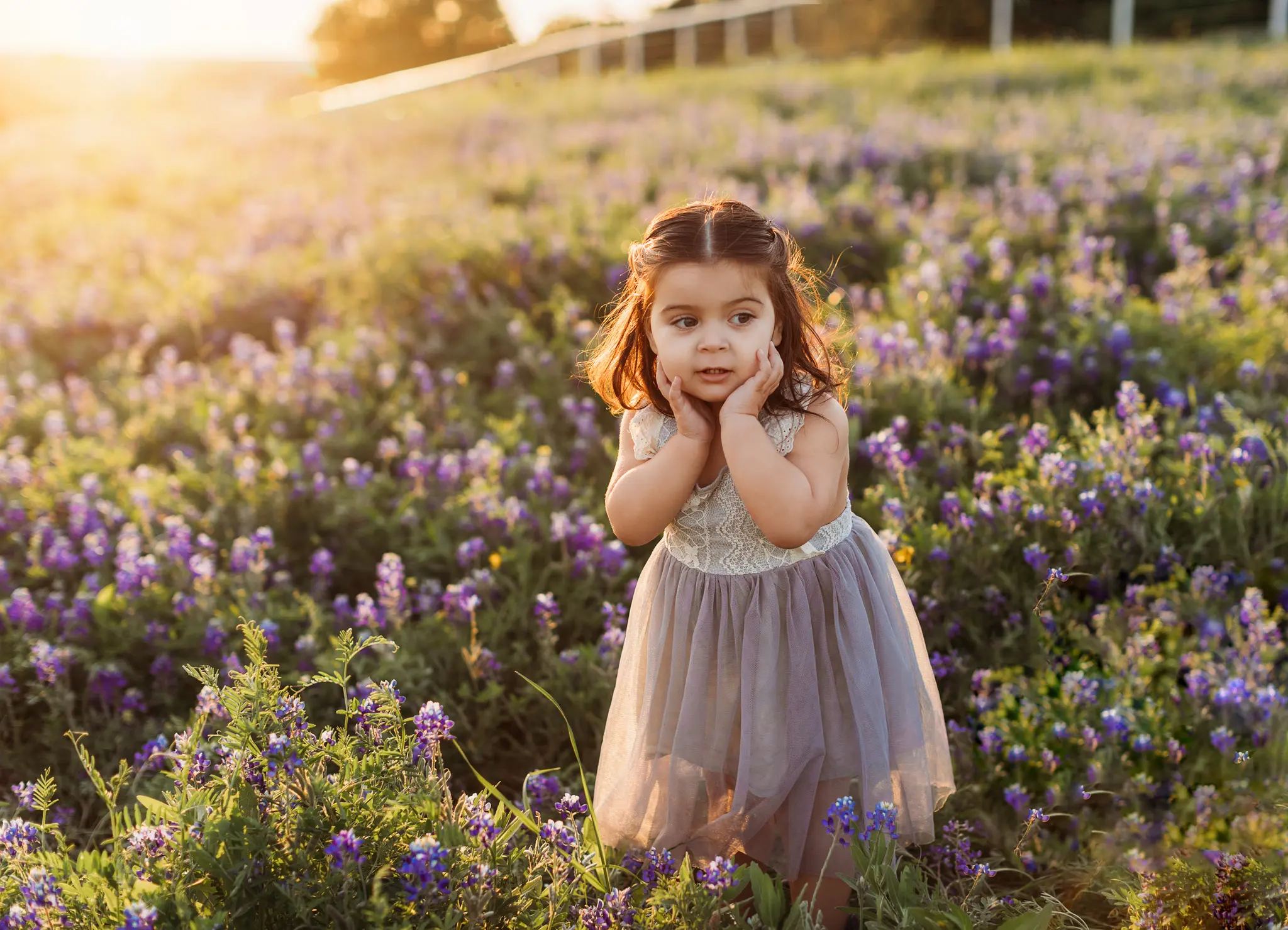 Oshey-Vargas-Photography-Bluebonnet-Mini-Sessions-Frisco-Texas-Fields-bluebonnets-sunset-kids-02_3