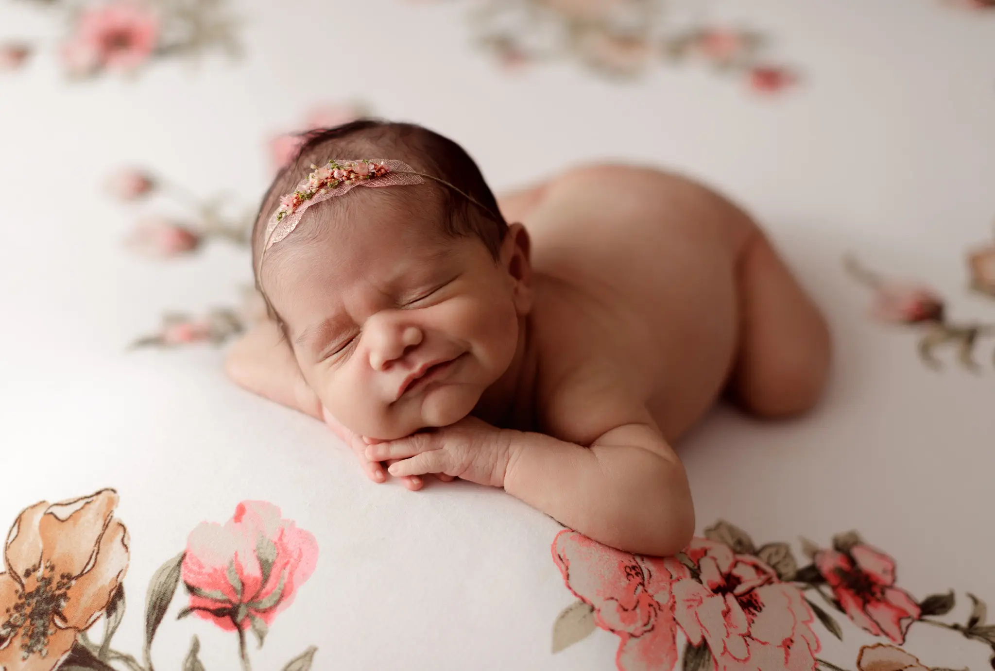 newborn-session-oshey-vargas-photography-baby-expecting-portraitsl-girl-pink-oshey-vargas-photography-04