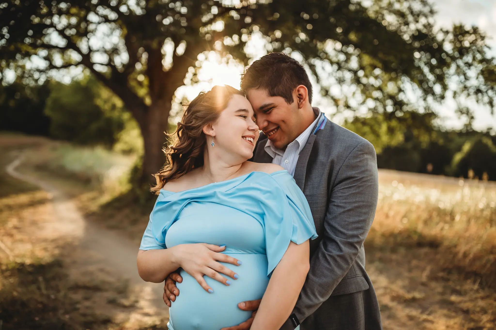 Maternity Photographer in Frisco