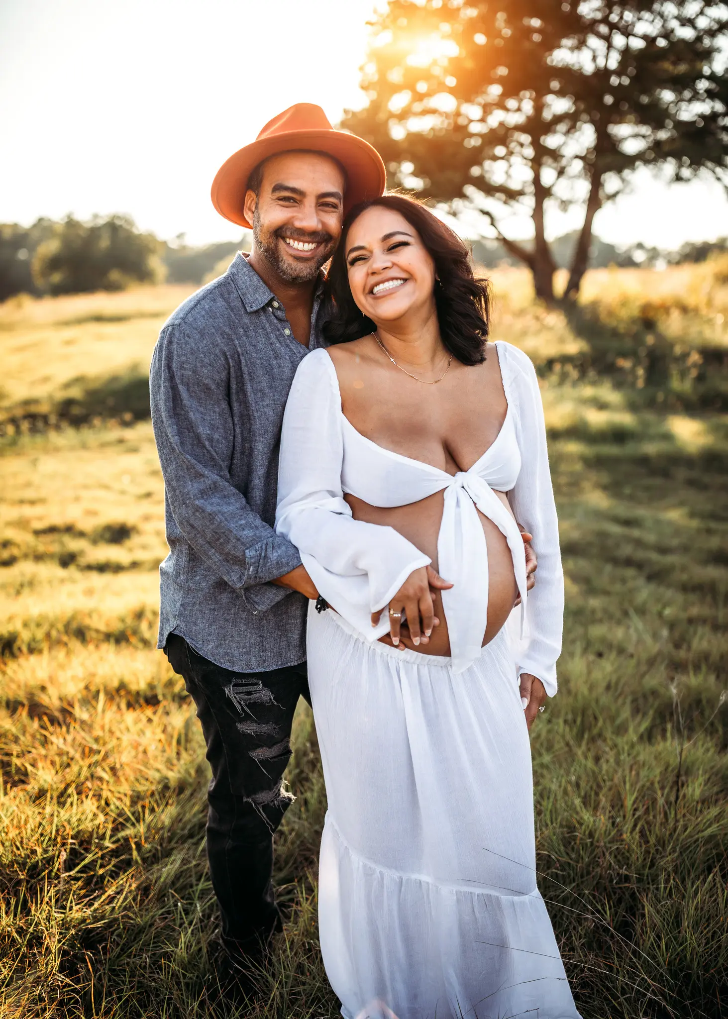 Maternity-session-baby-pregnancy-portraits-bump-Oshey-vargas-photography-frisco-Tx-04
