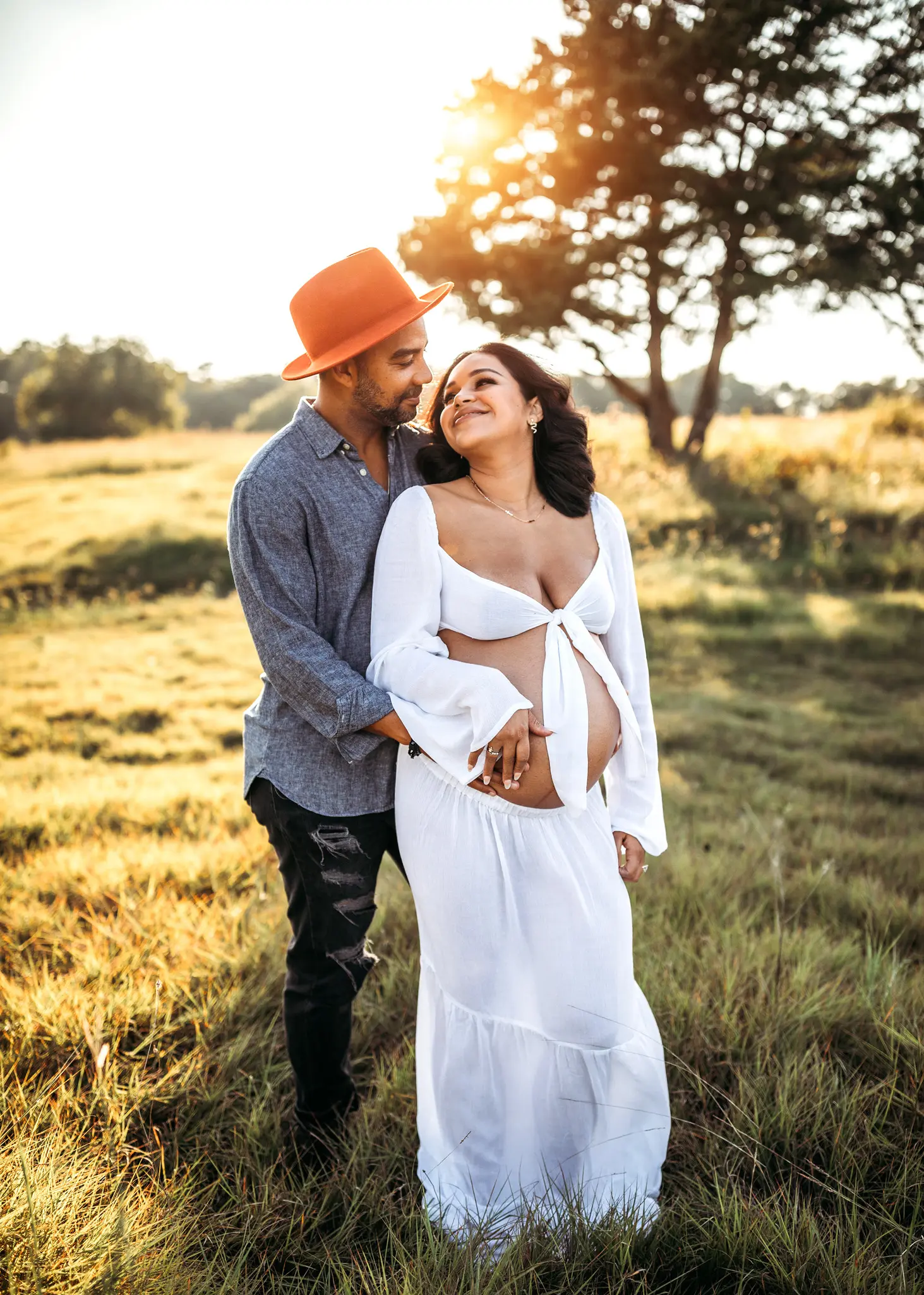 Maternity-session-baby-pregnancy-portraits-bump-Oshey-vargas-photography-frisco-Tx-05