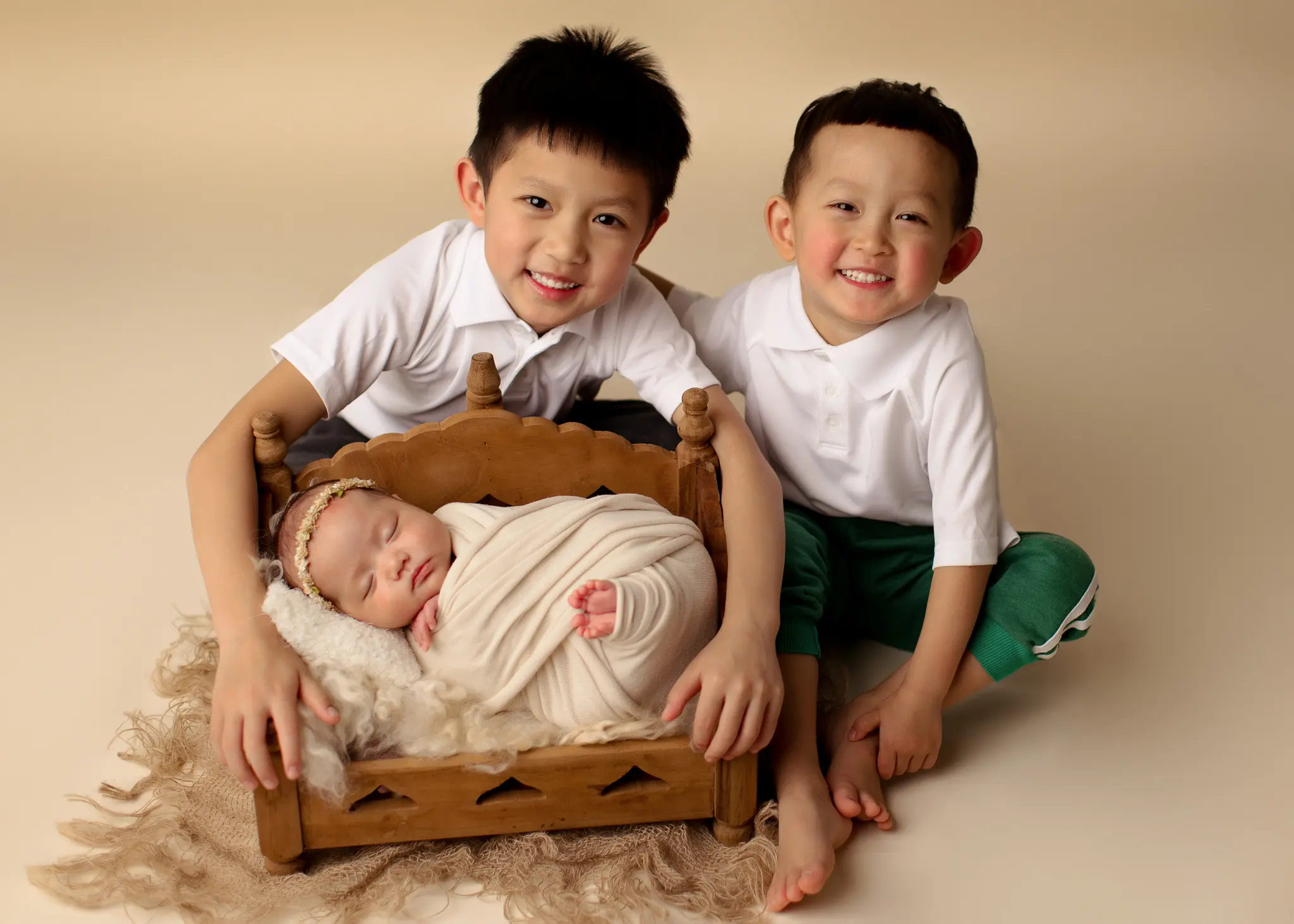 newborn-session-frisco-texas-baby-photos-posed-girl-oshey-vargas-photography-07