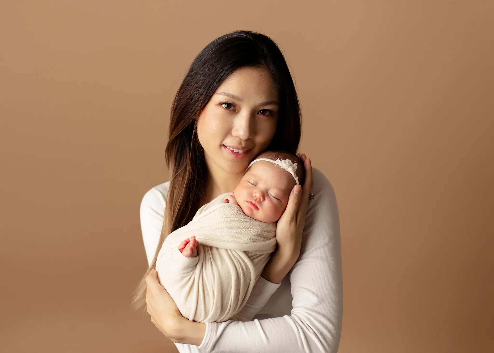 newborn-session-frisco-texas-baby-photos-posed-girl-oshey-vargas-photography-13