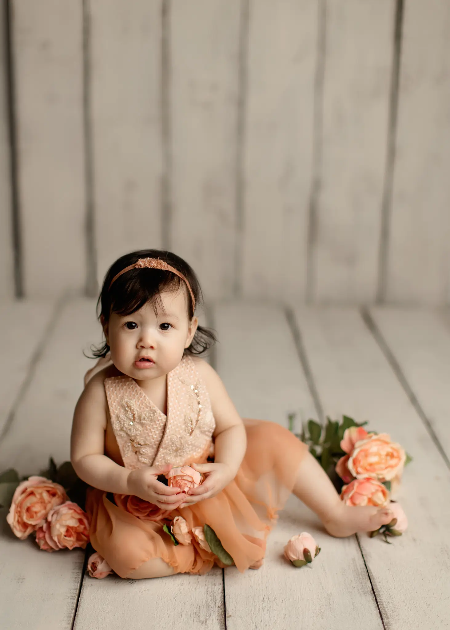 milestone-cake-smash-birthday-girl-baby-session-Frisco-texas-oshey-vargas-photography-06