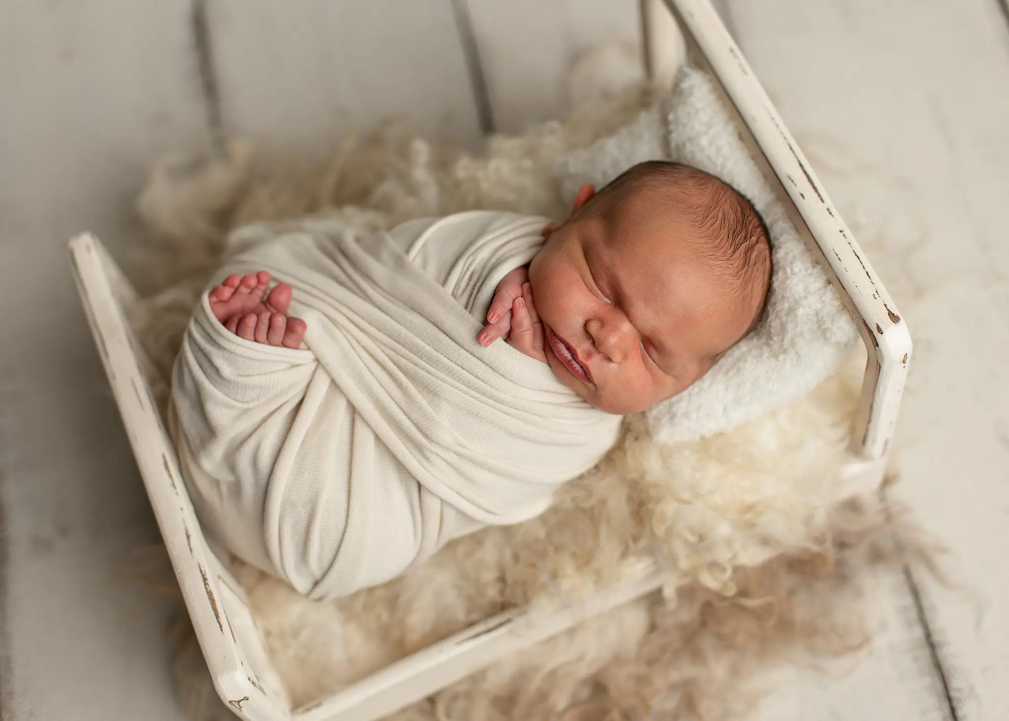 newborn-session-pregnancy-baby-studio-posed-frisco-texas-oshey-vargas-photography-10