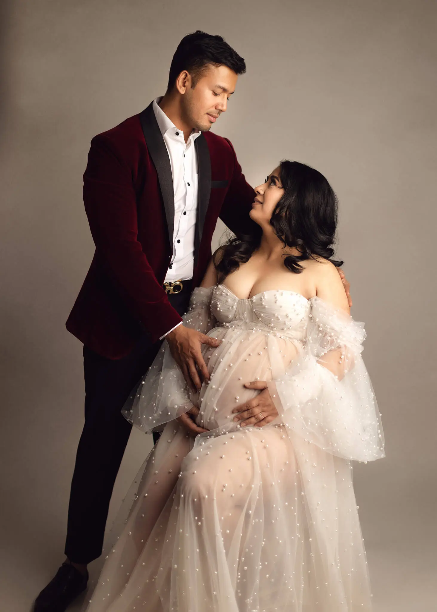 Dallas Maternity Photography, dfw maternity photographer, maternity photography near me, dallas maternity porraits, pregnancy photoshoot in dallas, luxury maternity photography