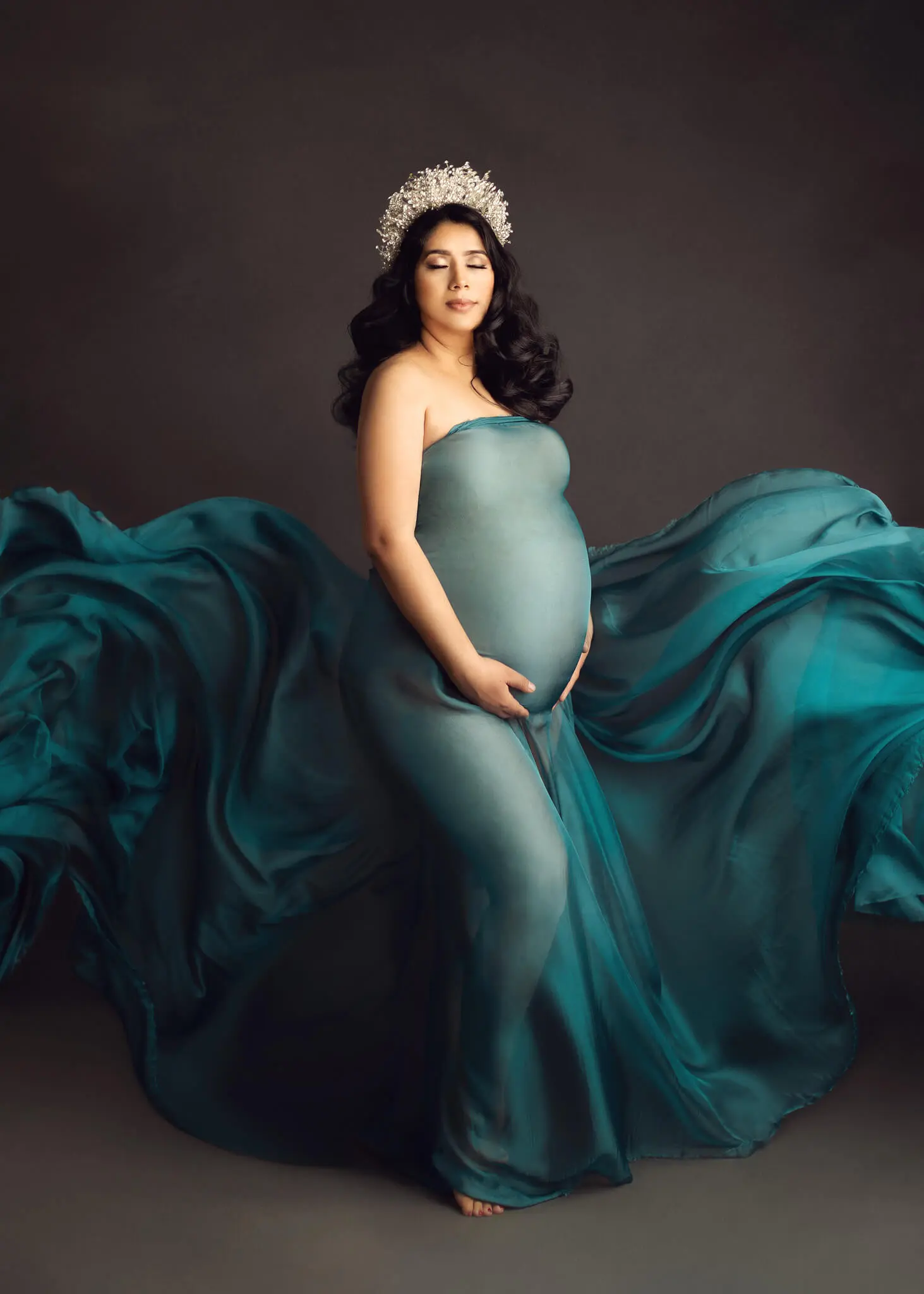 Dallas Maternity Photography, dfw maternity photographer, maternity photography near me, dallas maternity porraits, pregnancy photoshoot in dallas, luxury maternity photography