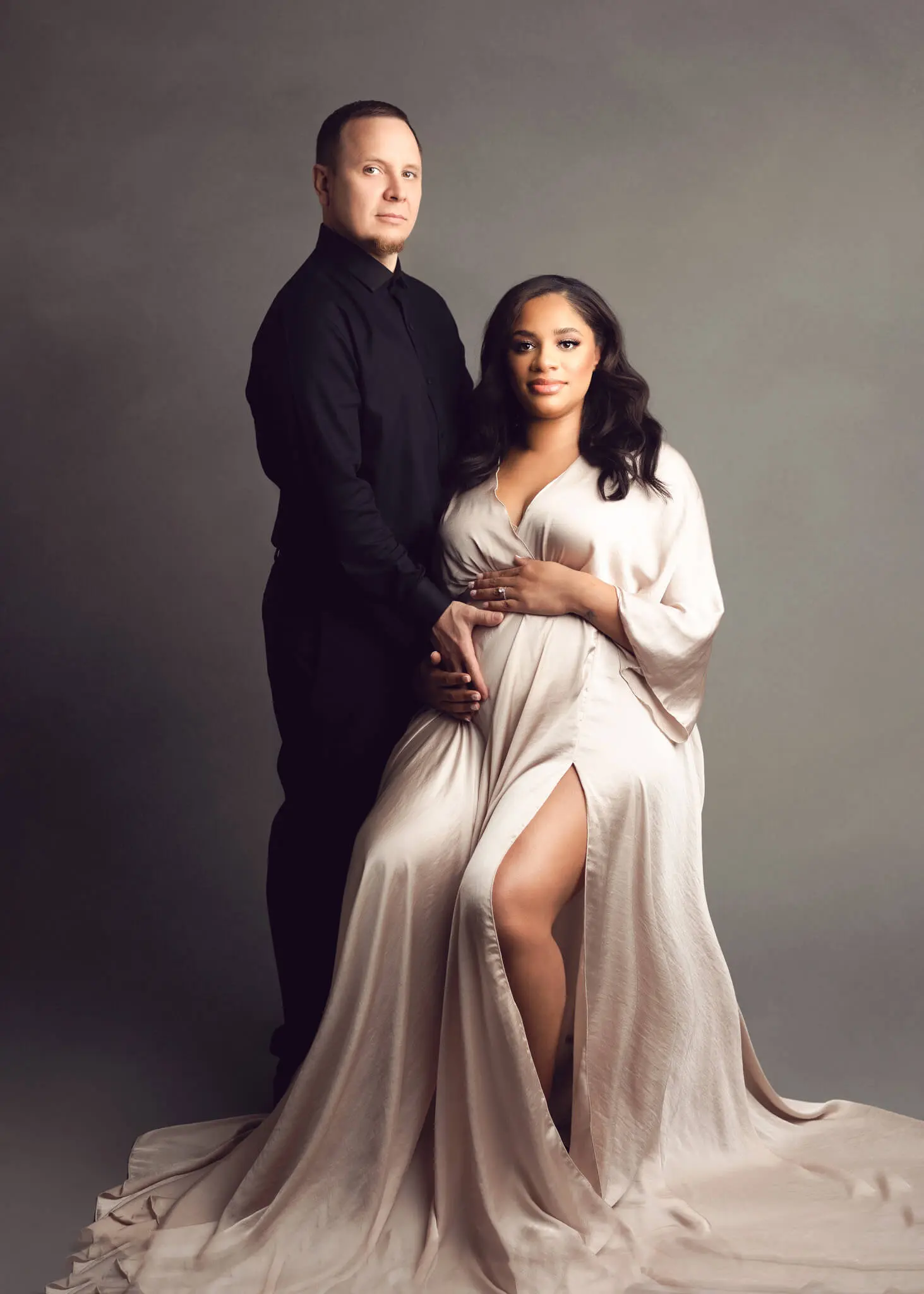 maternity photography near me, professional pregnancy photoshoot, dfw maternity portraits