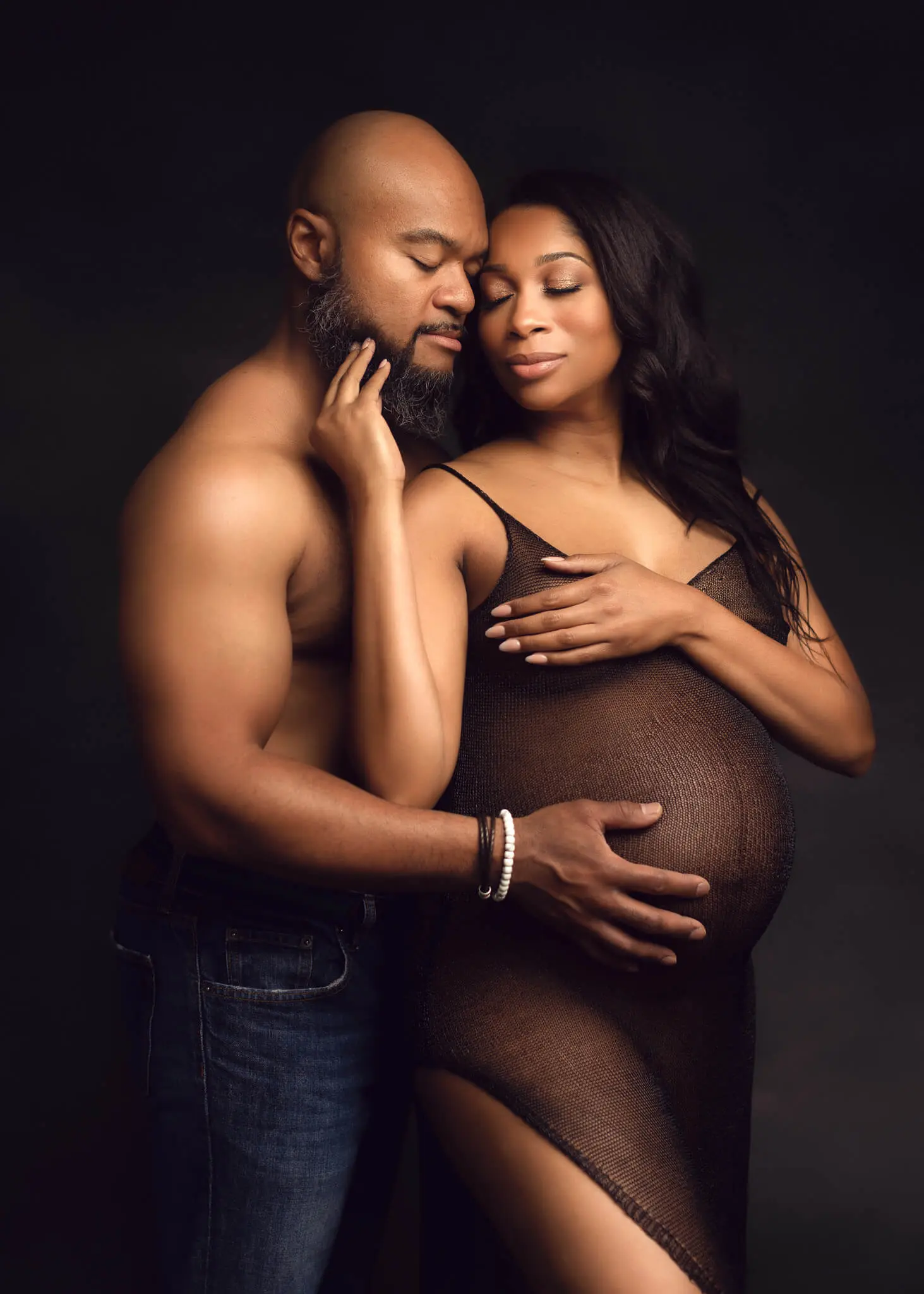 luxury maternity photography, maternity portraits near me, dfw pregnancy photoshoot, maternity portrait studio prosper tx, mckinney maternity photography