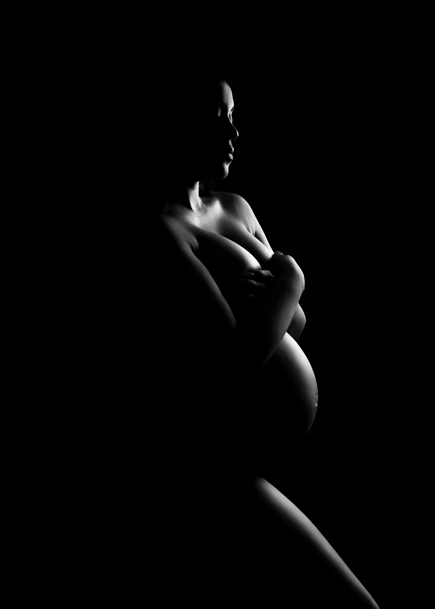 pregnancy photoshoot near me, maternity session lewisville tx, maternity portrait studio plano tx