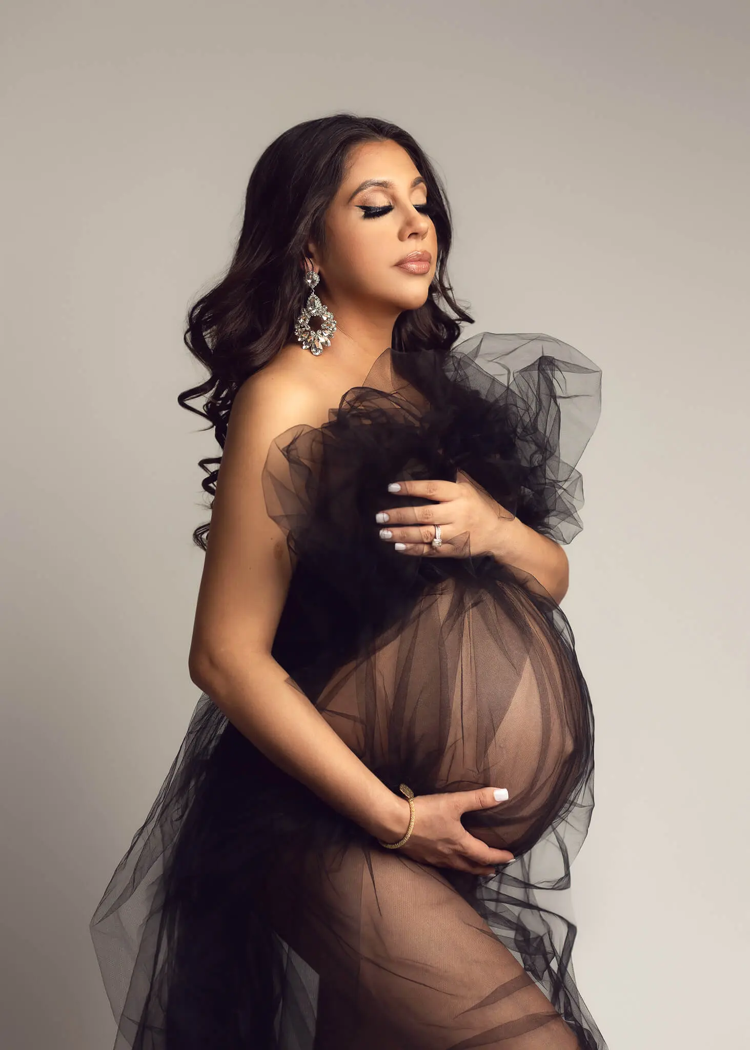 Maternity-session-studio-pregnancy-chiffon-glam-baby-bump-oshey-vargas-photography-fort-worth-dfw-midlothian-lewisville-grapevine-50