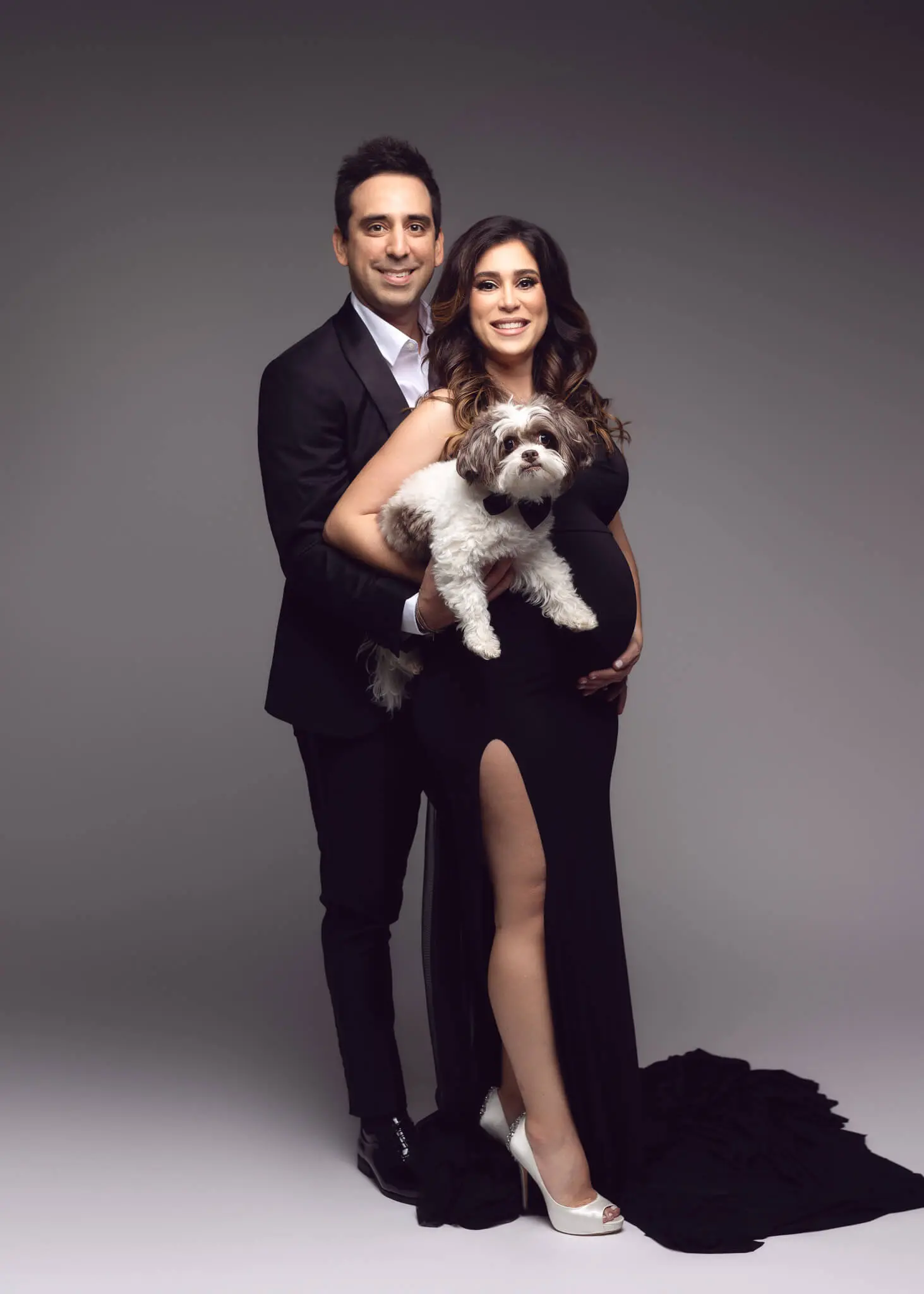 Maternity-session-dfw-dallas-fort-worth-lewisville-tx-oshey-vargas-photography-baby-bump-studio-luxury-gowns-pregnancy-pregnant-42