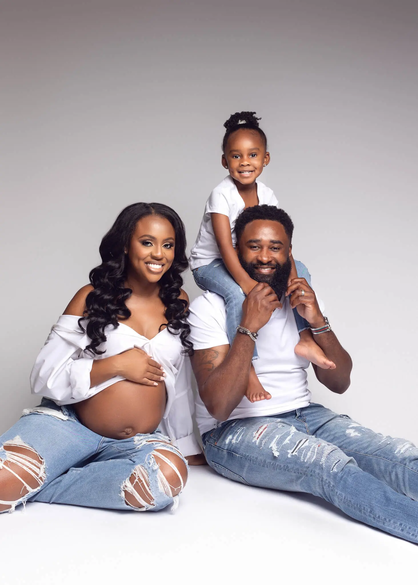 Maternity-session-dfw-dallas-fort-worth-lewisville-tx-oshey-vargas-photography-baby-bump-studio-luxury-gowns-pregnancy-pregnant-79