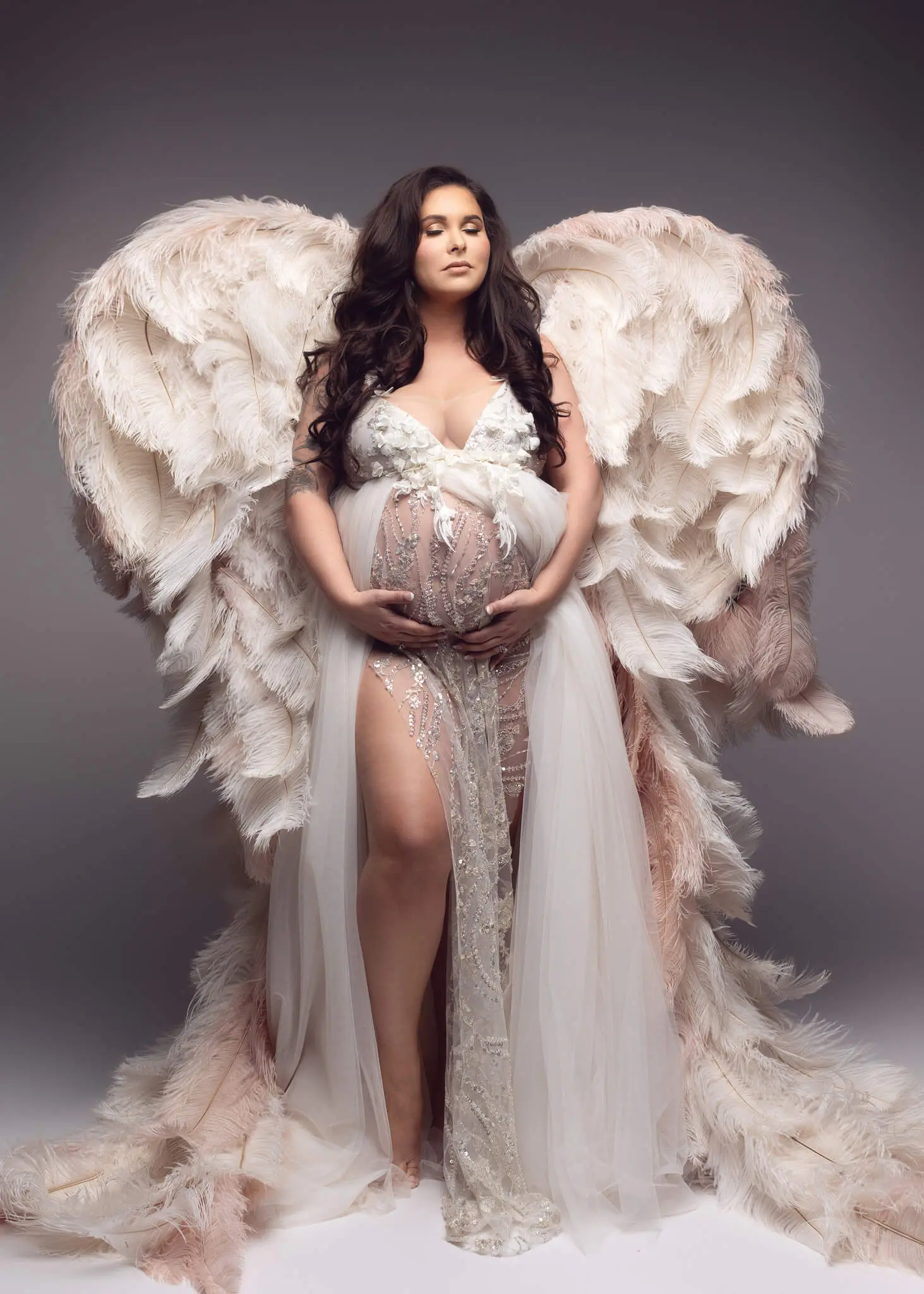 Maternity-session-dfw-dallas-fort-worth-lewisville-tx-oshey-vargas-photography-baby-bump-studio-luxury-gowns-pregnancy-pregnant-94