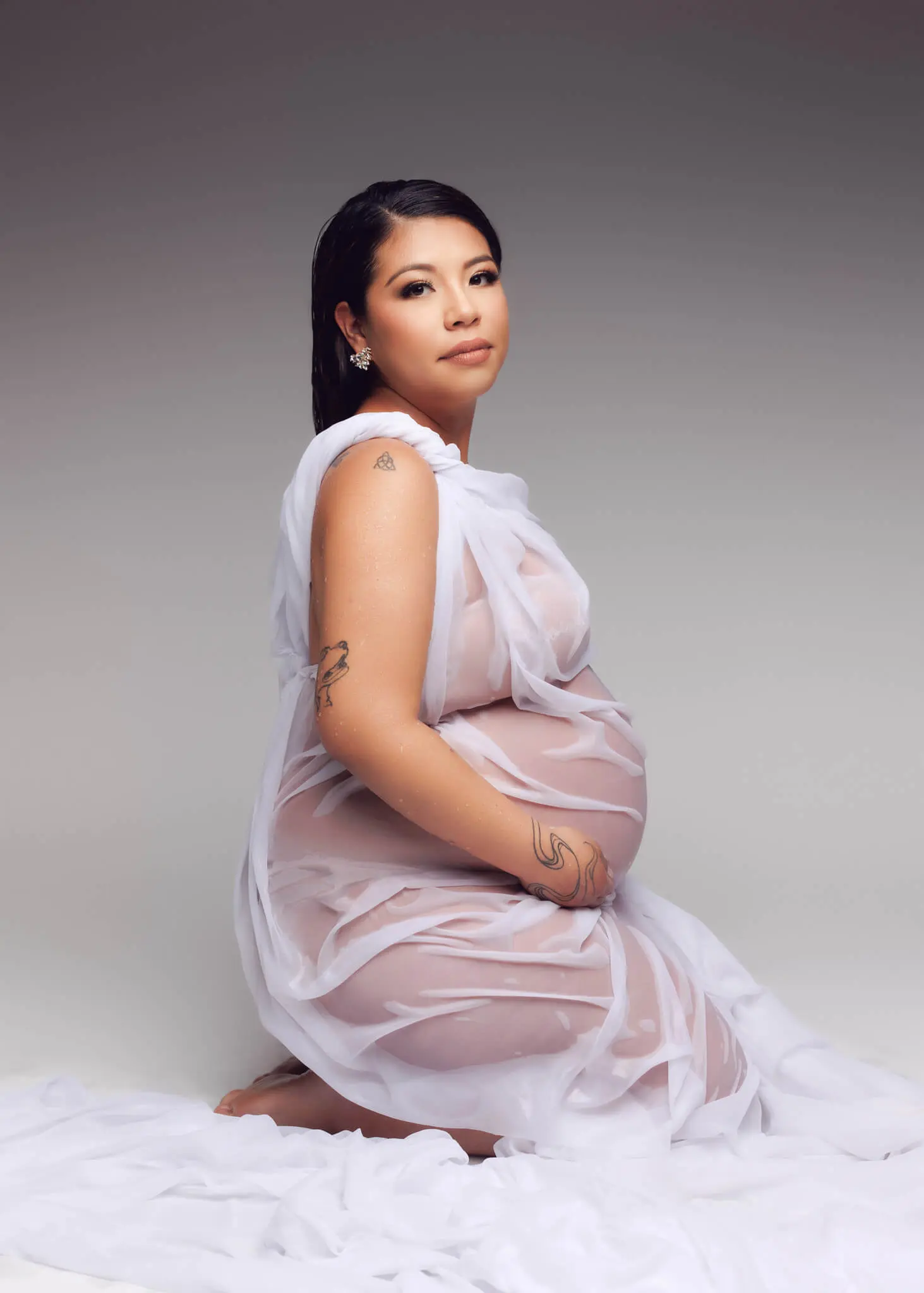 Fort Worth maternity photographer, maternity photoshoot McKinney TX, Farmers Branch maternity portraits, Little Elm maternity photography