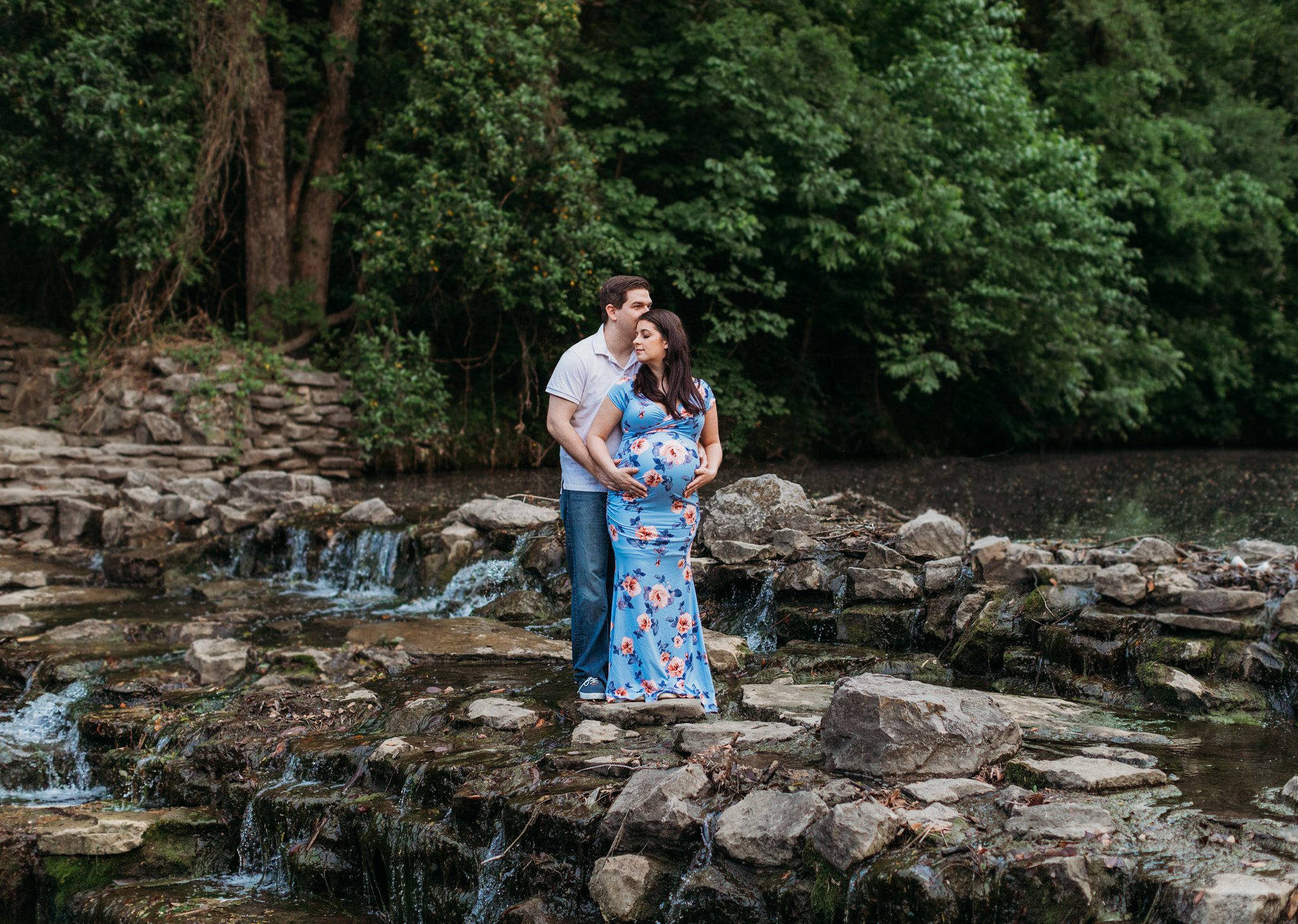 Maternity-session-Plano-texas-baby-bump-expecting-waterfall-oshey-vargas-photography-05_1