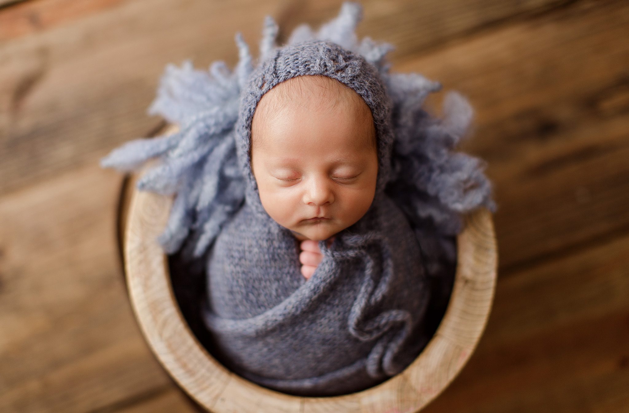 Mckinney-texas-newborn-session-oshey-vargas-photography-baby-boy-blue-portraits-studio-04