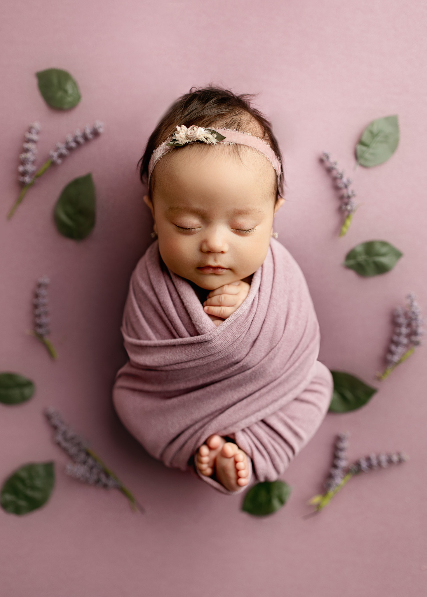 Newborn photo shoot by professional photographer | Edita Photography