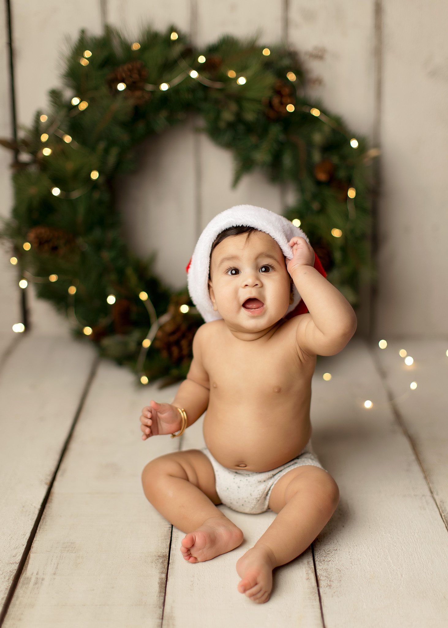 Milestone-session-baby-cake-smash-studio-christmas-mckinney-tx-Oshey-Vargas-photography-21