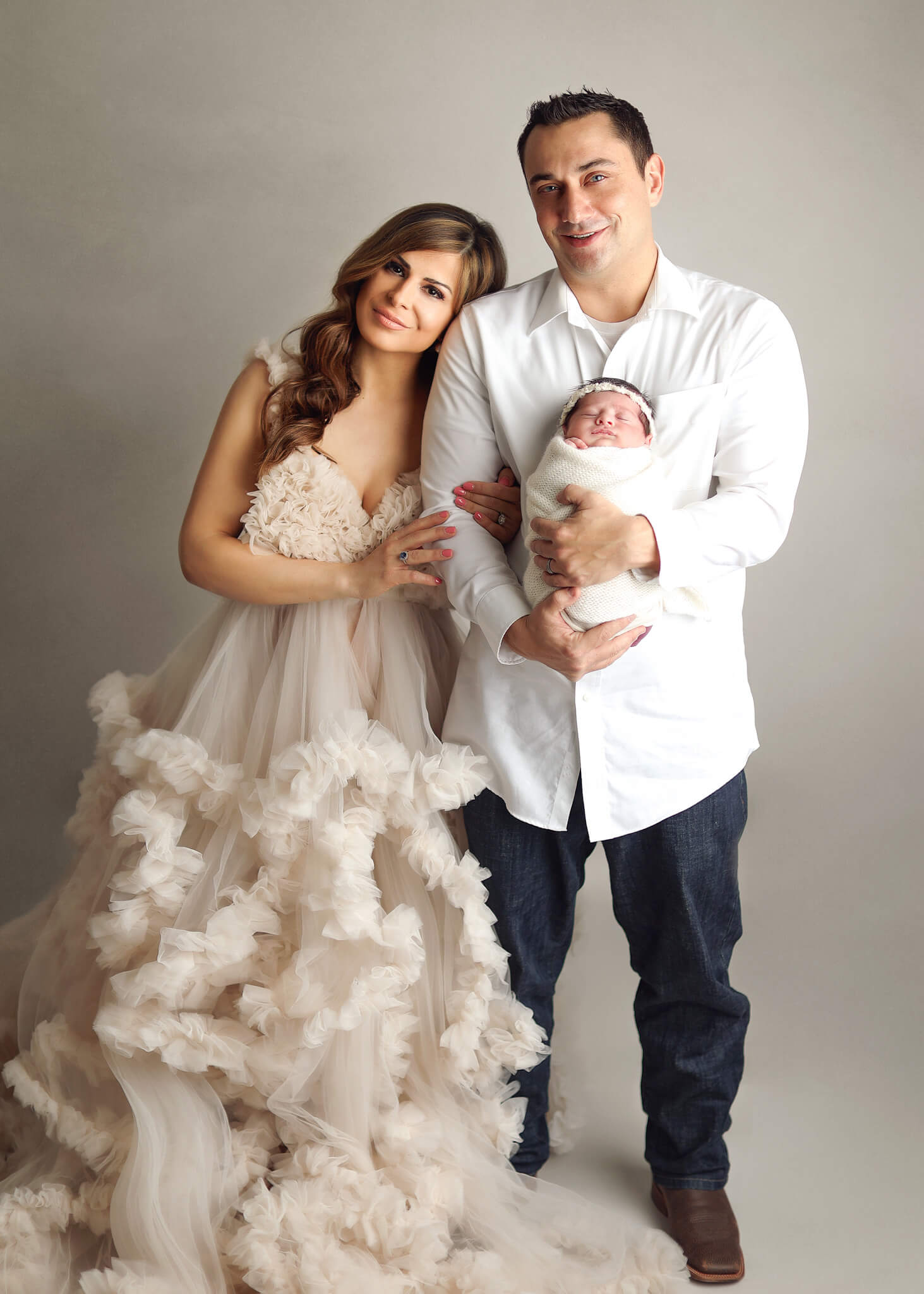 newborn and family portraits near me, professional newborn photos, prosper newborn photography