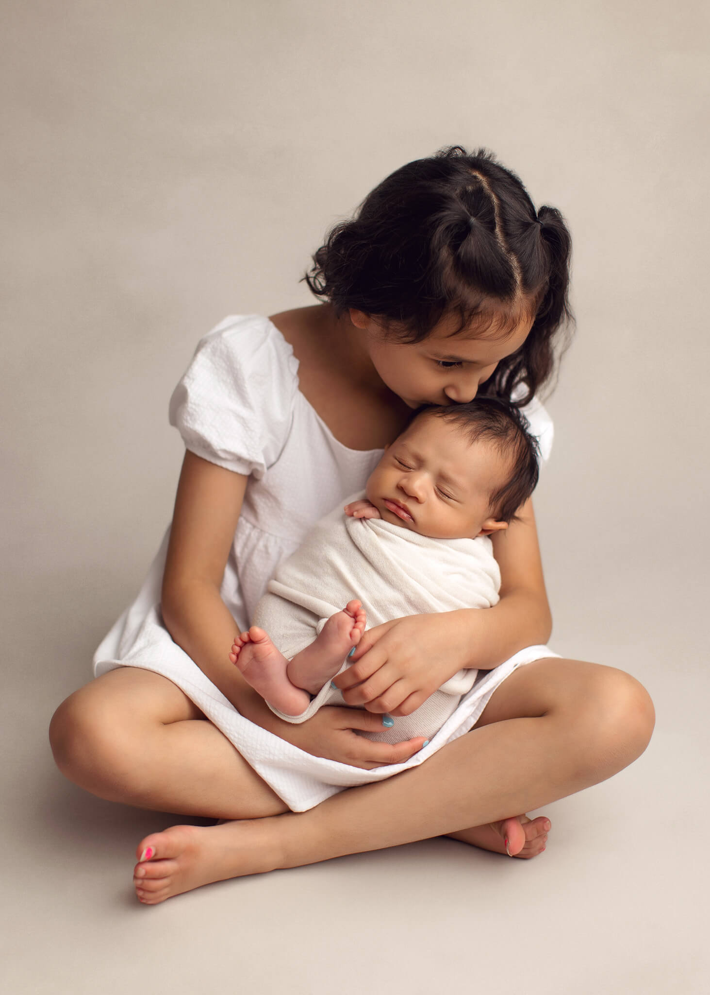 newborn-session-studio-baby-lifestyle-family-dallas-texas-oshey-vargas-photography-05