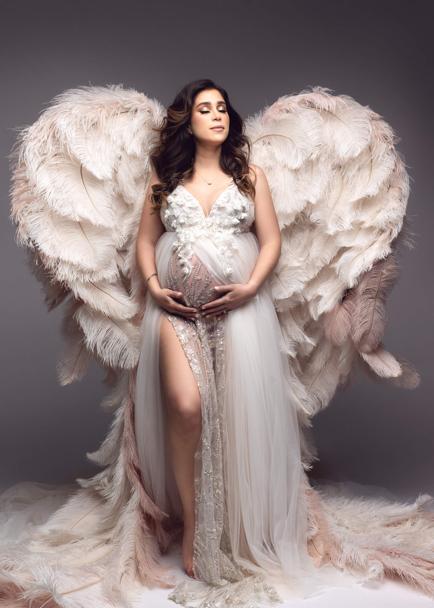 Maternity-session-dfw-dallas-fort-worth-lewisville-tx-oshey-vargas-photography-baby-bump-studio-luxury-gowns-pregnancy-pregnant-31