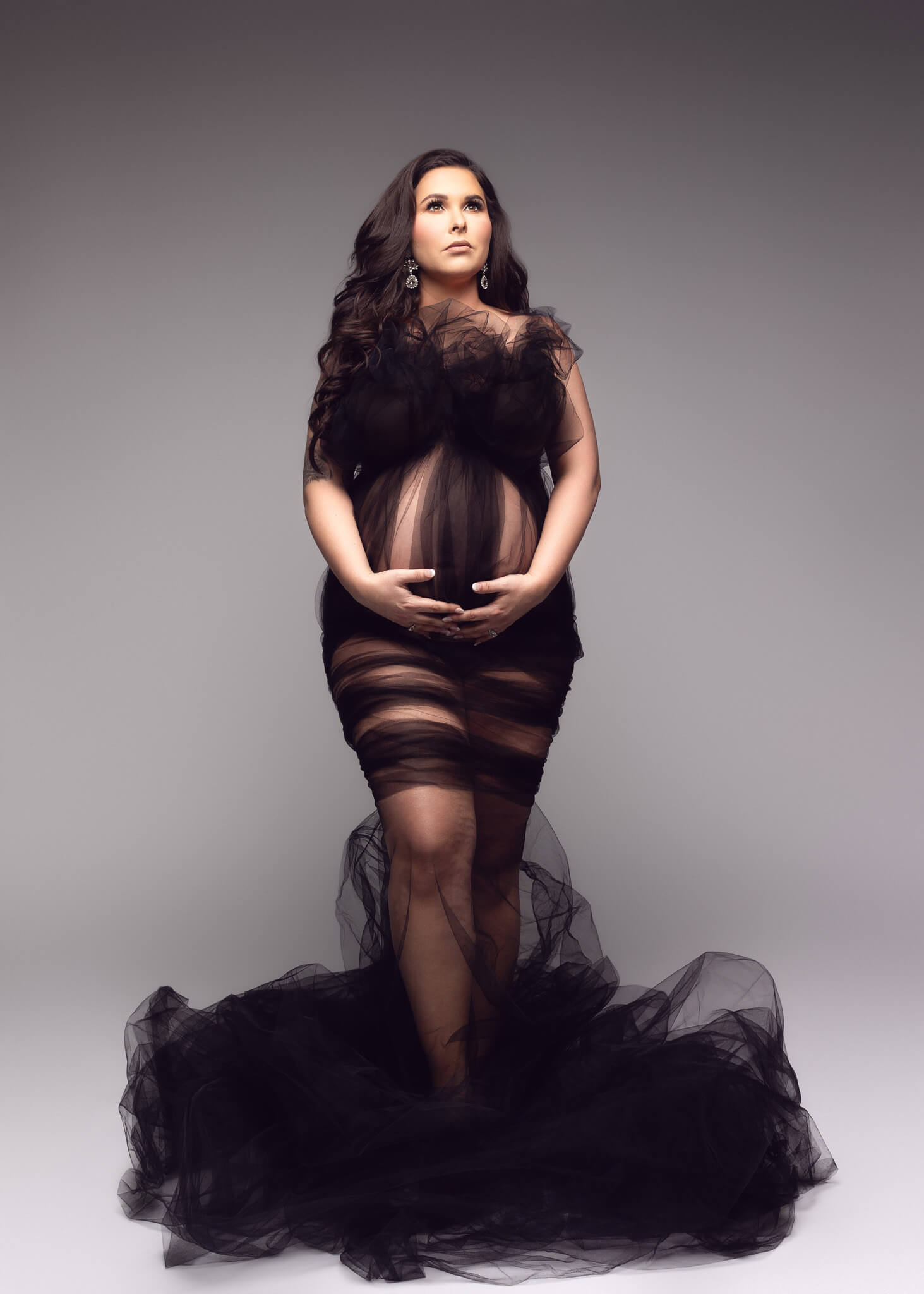 Maternity-session-dfw-dallas-fort-worth-lewisville-tx-oshey-vargas-photography-baby-bump-studio-luxury-gowns-pregnancy-pregnant-97