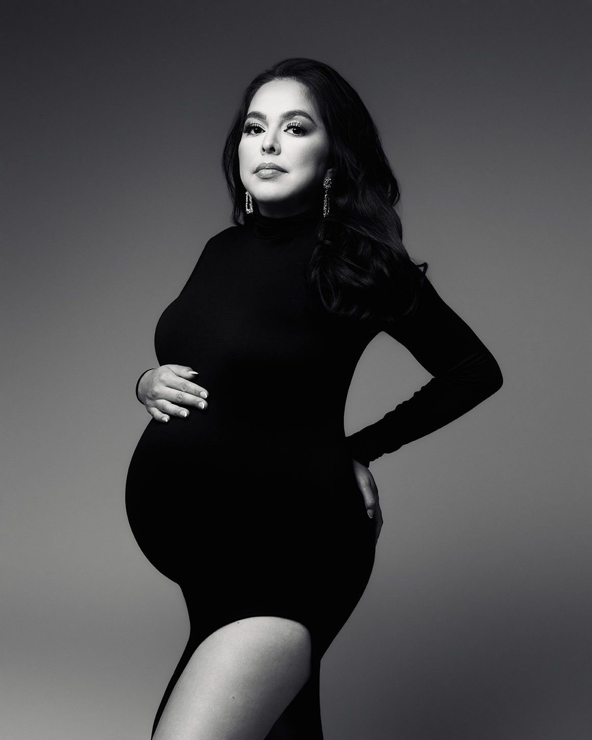 Maternity-session-dfw-dallas-frisco-fortworth-lewisville-mckinney-studio-photos-pregnancy-baby-expecting-oshey-vargas-photography-001