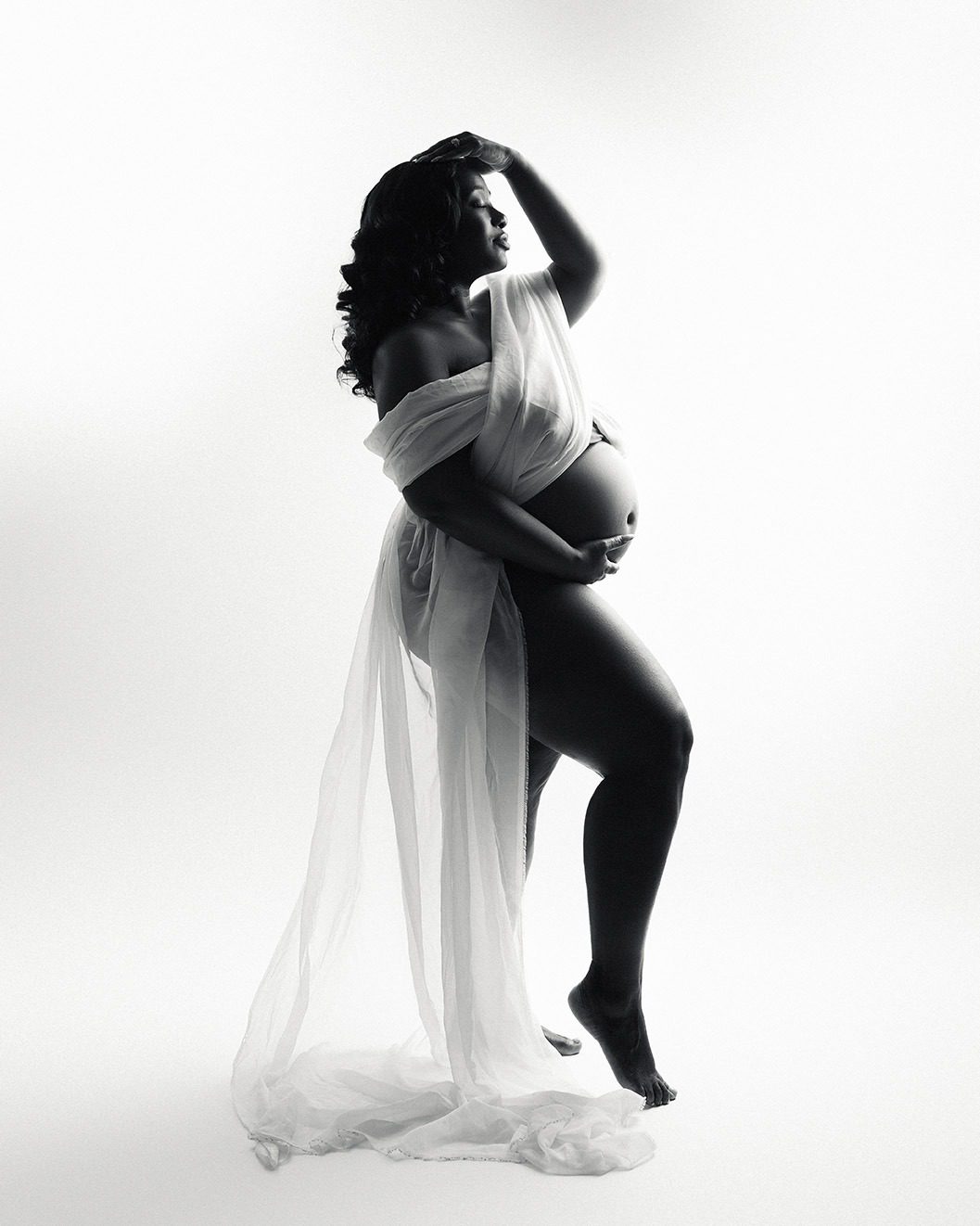 Maternity-session-dfw-dallas-frisco-fortworth-lewisville-mckinney-studio-photos-pregnancy-baby-expecting-oshey-vargas-photography-06600
