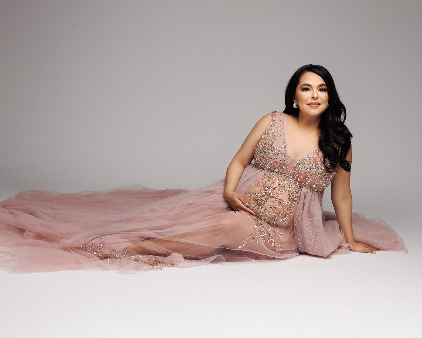 Maternity-session-dfw-dallas-frisco-fortworth-lewisville-mckinney-studio-photos-pregnancy-baby-expecting-oshey-vargas-photography-109