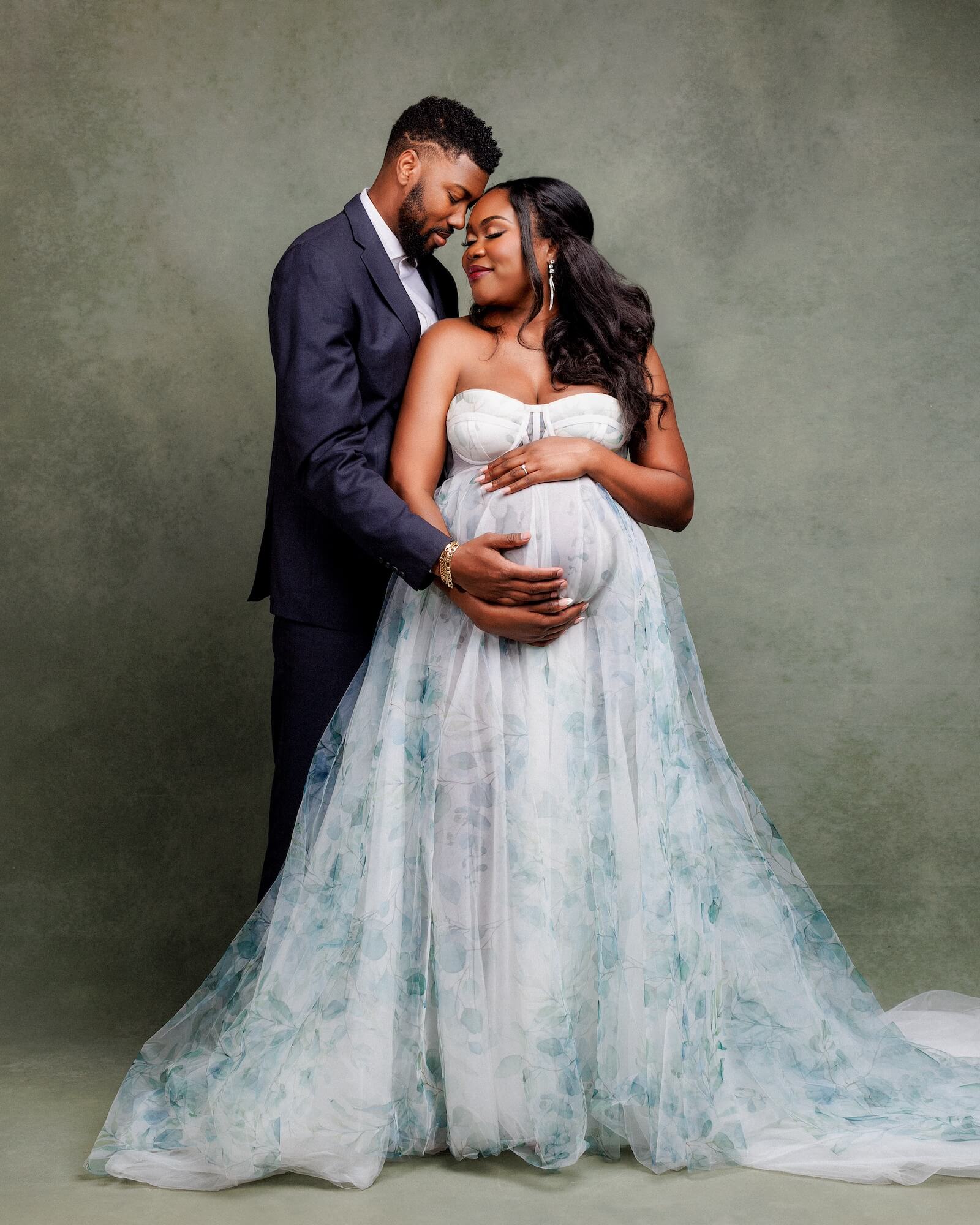 pregnancy photography near me, DFW maternity photography, Frisco maternity photography, Dallas pregnancy photoshoot