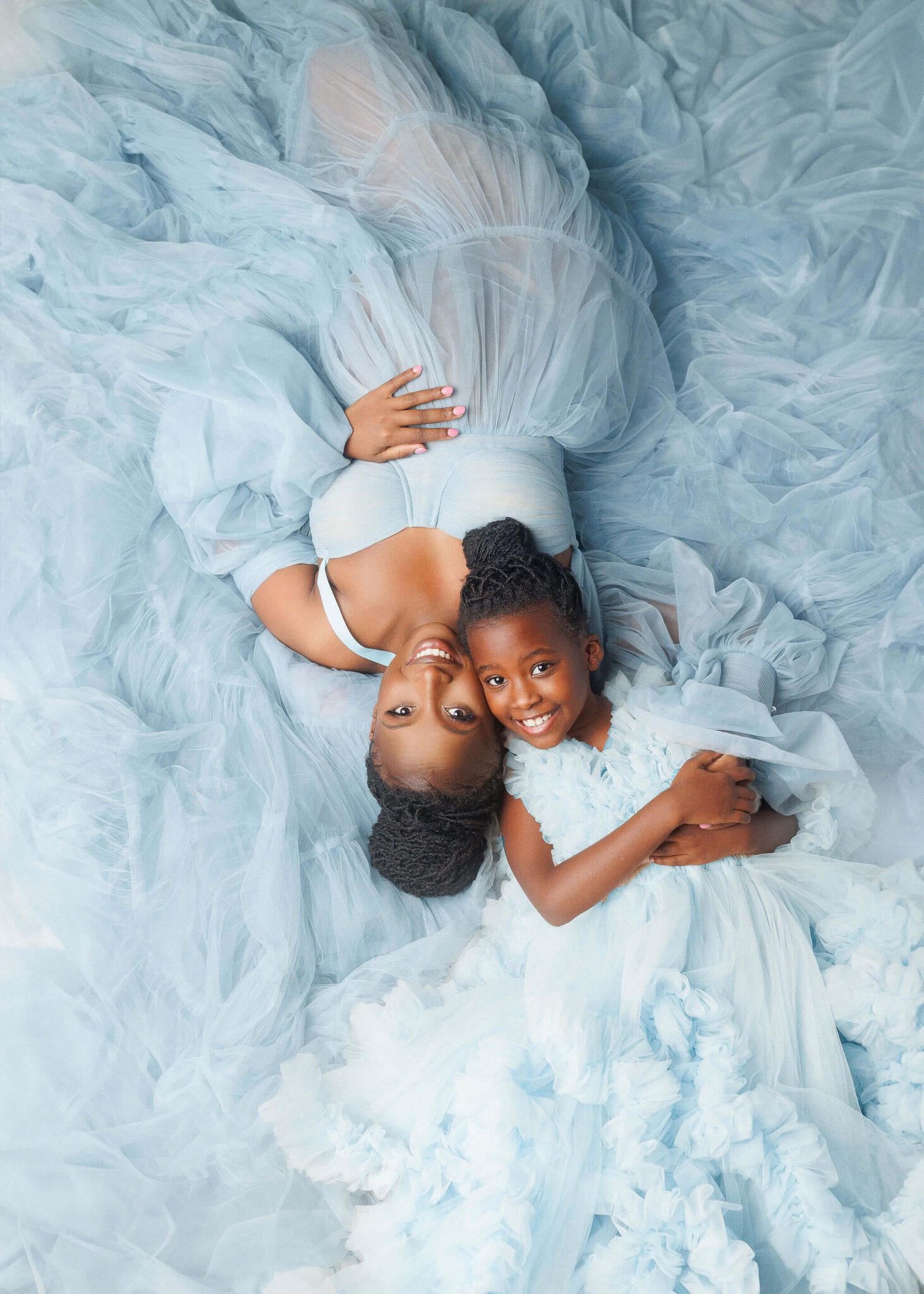 maternity photographer near me Dallas TX, maternity portrait studio Mckinney, Celina newborn portraits, professional maternity photos Frisco