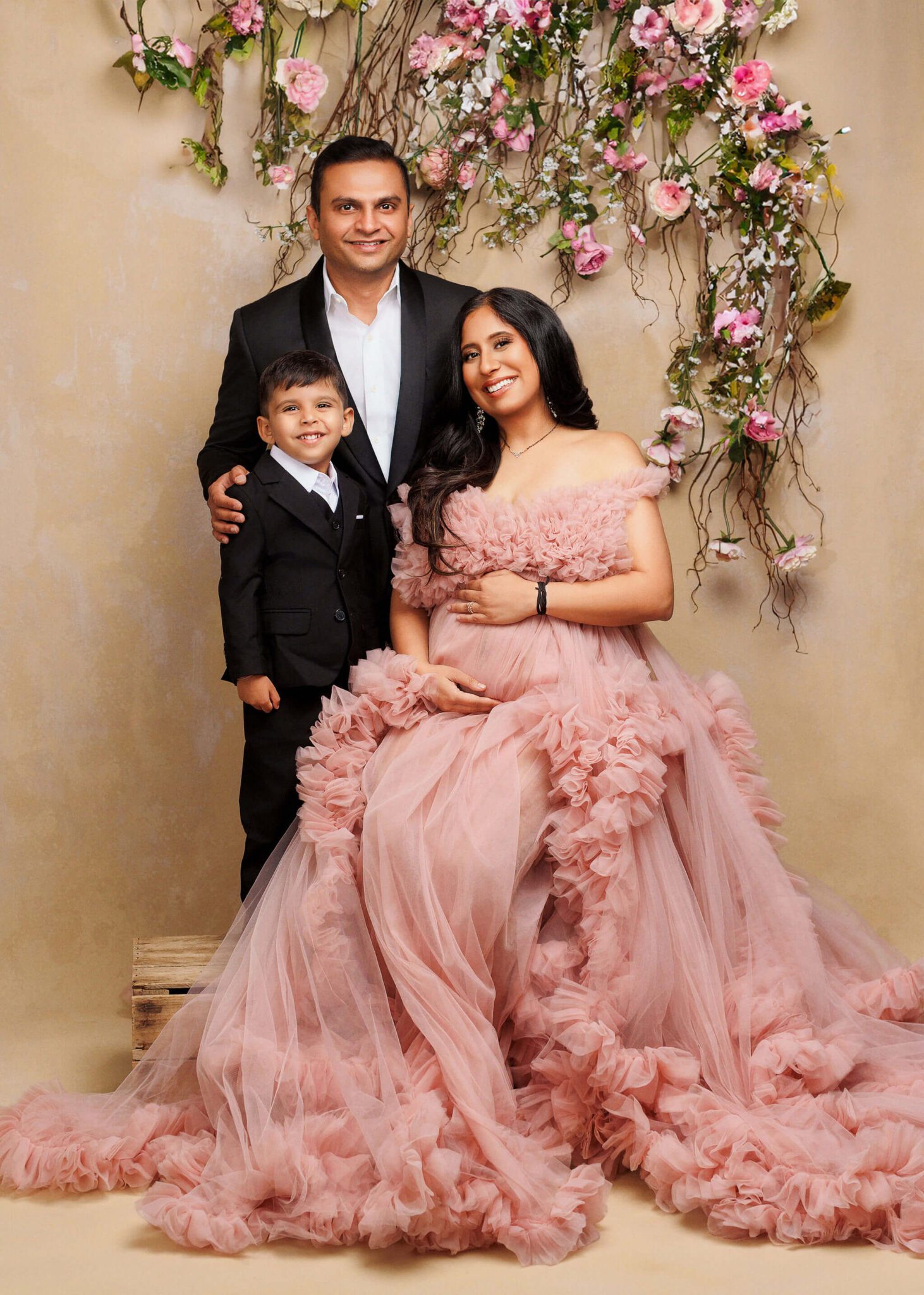 best maternity photographer Prosper TX, Celina maternity portraits, Frisco pregnancy photoshoot